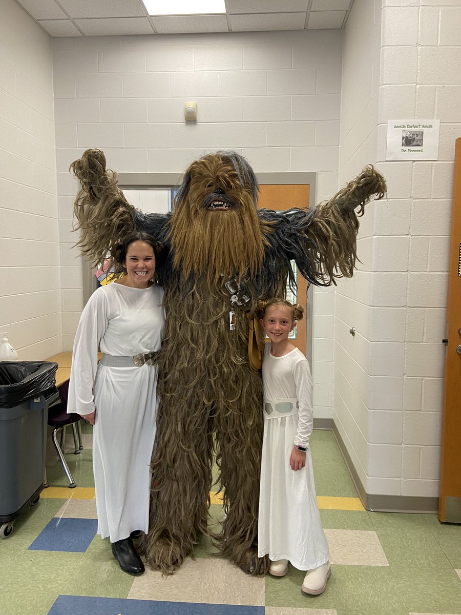 MBelfrom's tweet image. What a fun day! Happy Halloween!