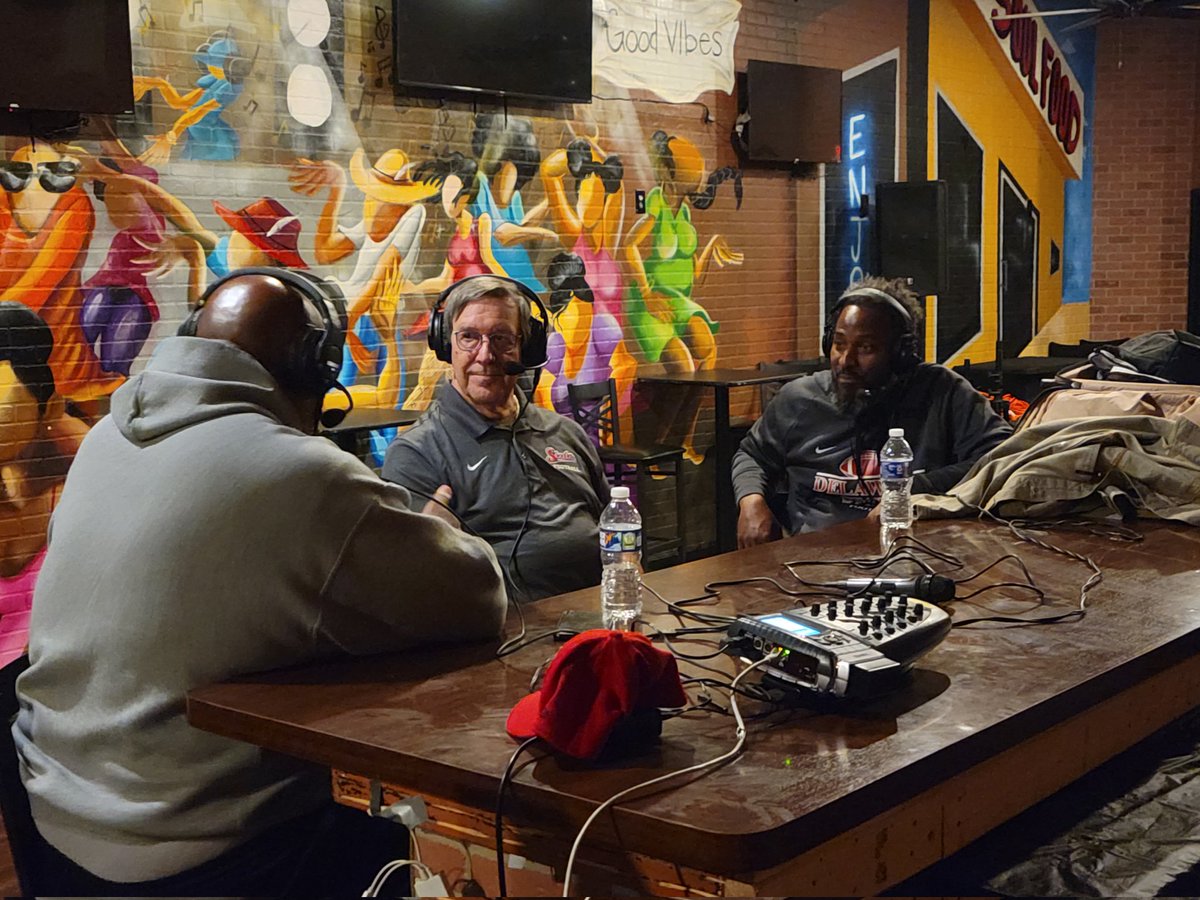 It's the HSRN Coaches Show featuring Rod Milstead in Dover De. Thanks to Coach Dante Jones and Bill Colleck for stopping by <a href="/Milstead69/">Coach Milstead</a> <a href="/DSUHornets2021/">THE FOUNDATION 🐝</a>