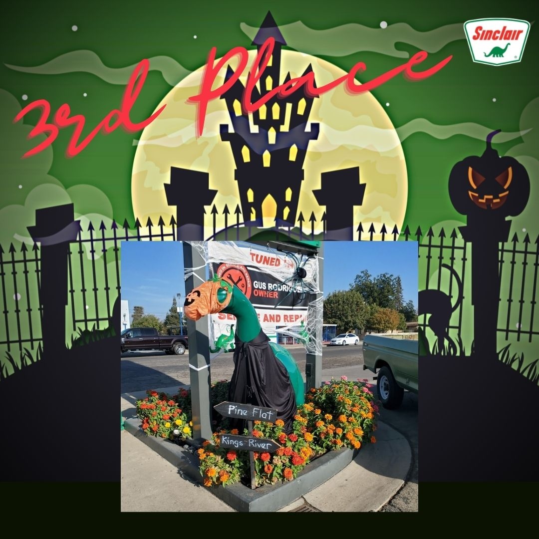 Happy Halloween! Votes have been counted for our Halloween Costume Contest. Congrats to our top 3:

1st: @shortstopxtreme - La Grande, OR
2nd: Cloningers Marketplace - Kamiah, ID
3rd: King's River - Reedley, CA

#sinclairoil #sinclairdino #halloween #costume #trickortreat