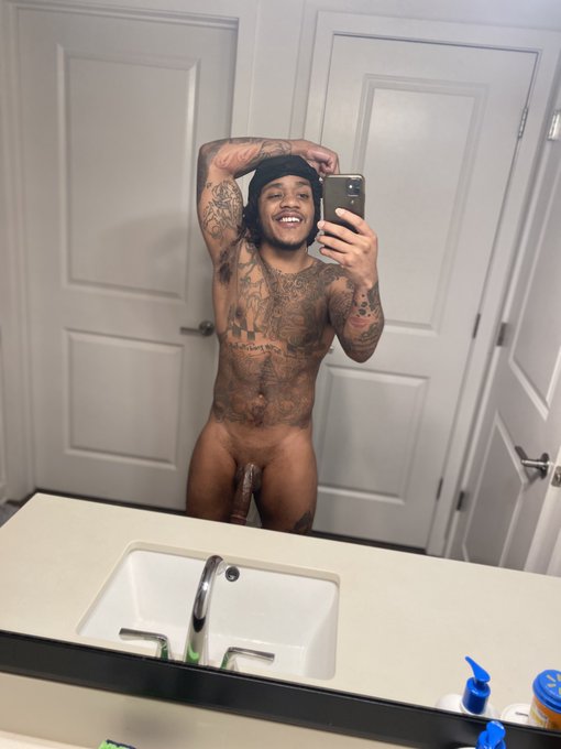 Am I too late for MCM??
https://t.co/F4glSU6bfW https://t.co/w4fmqgr5Fp