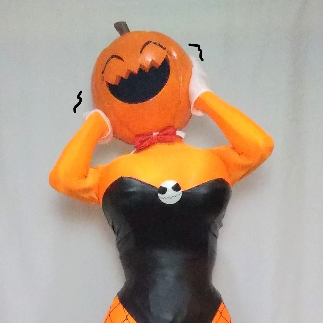 ChangelingRobin's tweet photo. Gosh, that was a fun Halloween! It's time to get out of this silly getup though~
...
...ummm...
...
...🎃💦 https://t.co/MGNP9lu3Ws