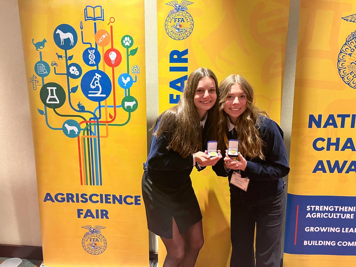 adamscentralFFA's tweet photo. 8 Adams Central FFA members attended National Convention this past week. Jenna Cecrle, Lynsie Lancaster, &amp; Jack Trausch were recognized for their National Finalist Agriscience Fair projects. Finally, past members, Tara Allen &amp; Allison Everhart received their American Degree. https://t.co/IlqAPcwpQo