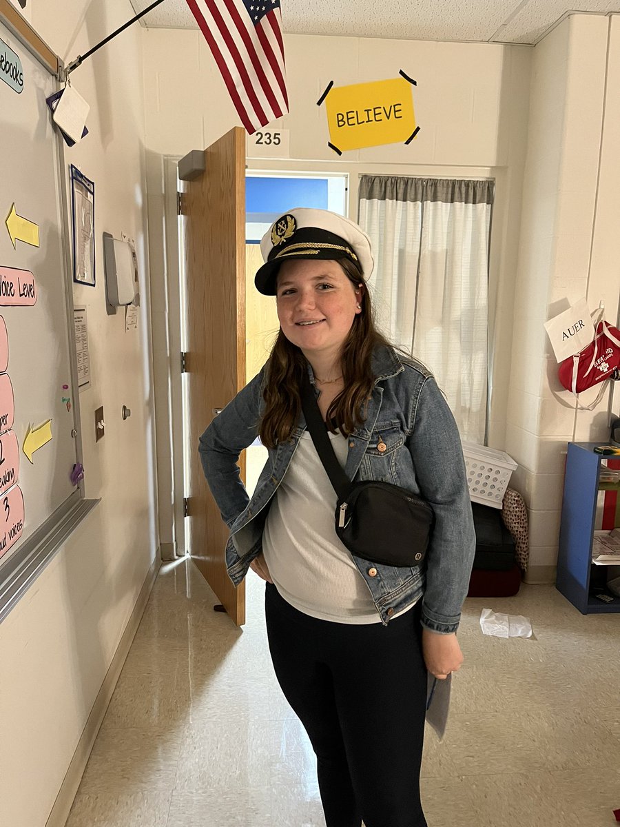 7thBernard's tweet photo. 7th grade showing off their costumes! #BMS https://t.co/1nX4R4R99y