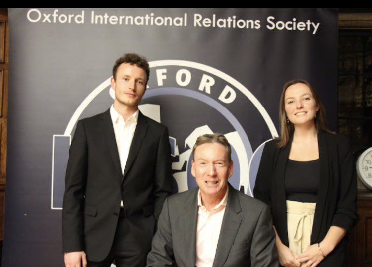 It was a pleasure to address a packed Oxford University Intl Relations Society evening on the ethics of journalism last week. Not surprisingly there were a lot of smart questions from a lot of smart people! <a href="/UniofOxford/">University of Oxford</a> <a href="/OxfordIRSoc/">Oxford IR Society</a>