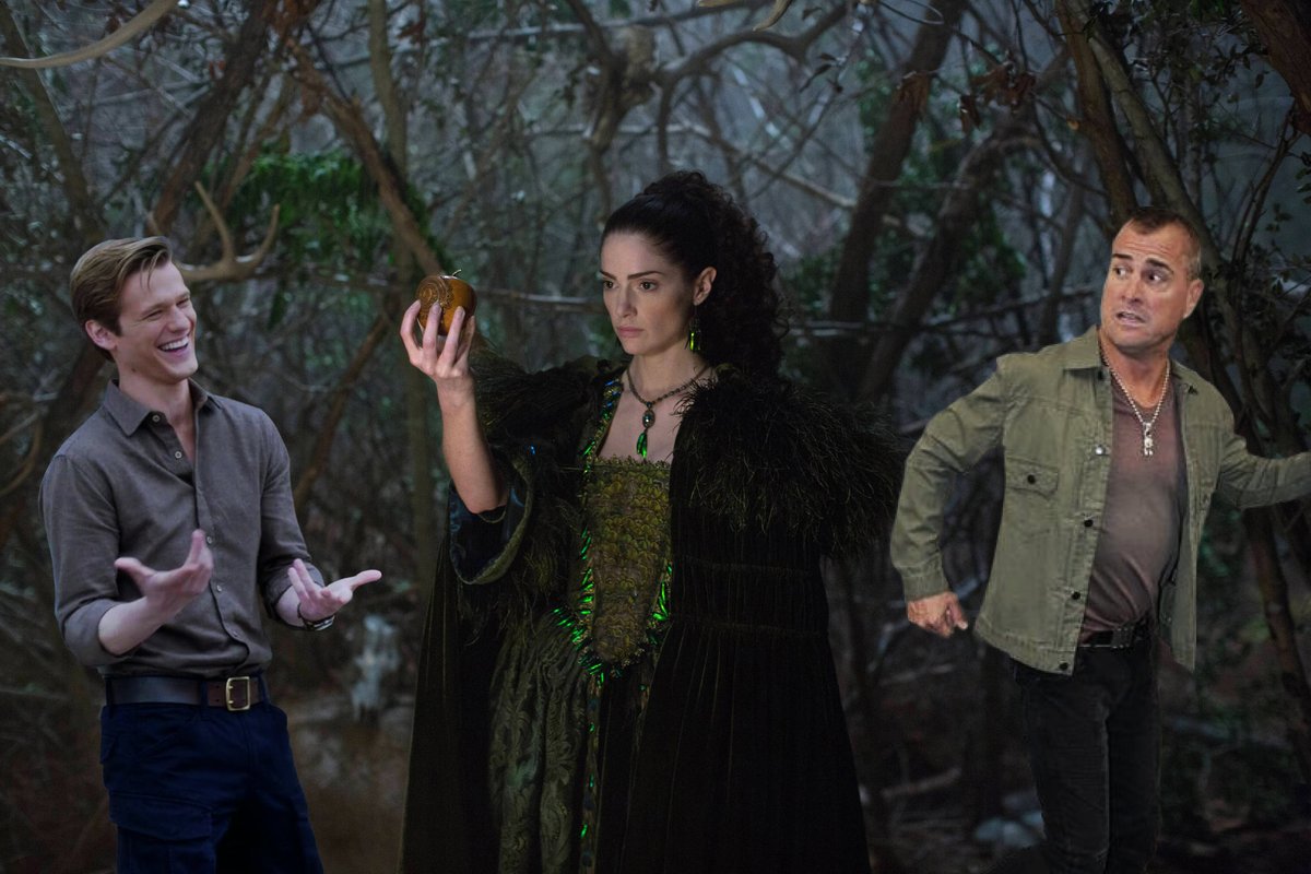 punkclarinet's tweet image. Mary: "Leave Salem now, gentlemen. While you still can..."
Jack: "Oh no, I've seen this in a movie, Mac. It didn't end well."
Mac: "It's just a wooden apple, Jack. What bad thing should she be able to do with it?"
Mary: "You know nothing..."
#MacMashup #SaveMacGyver