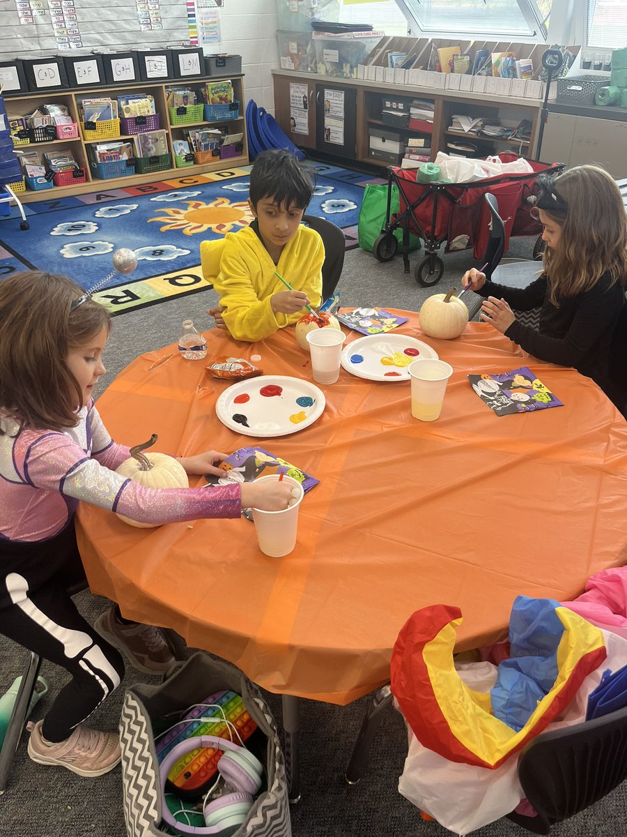 Courtney Zywicki tweet media