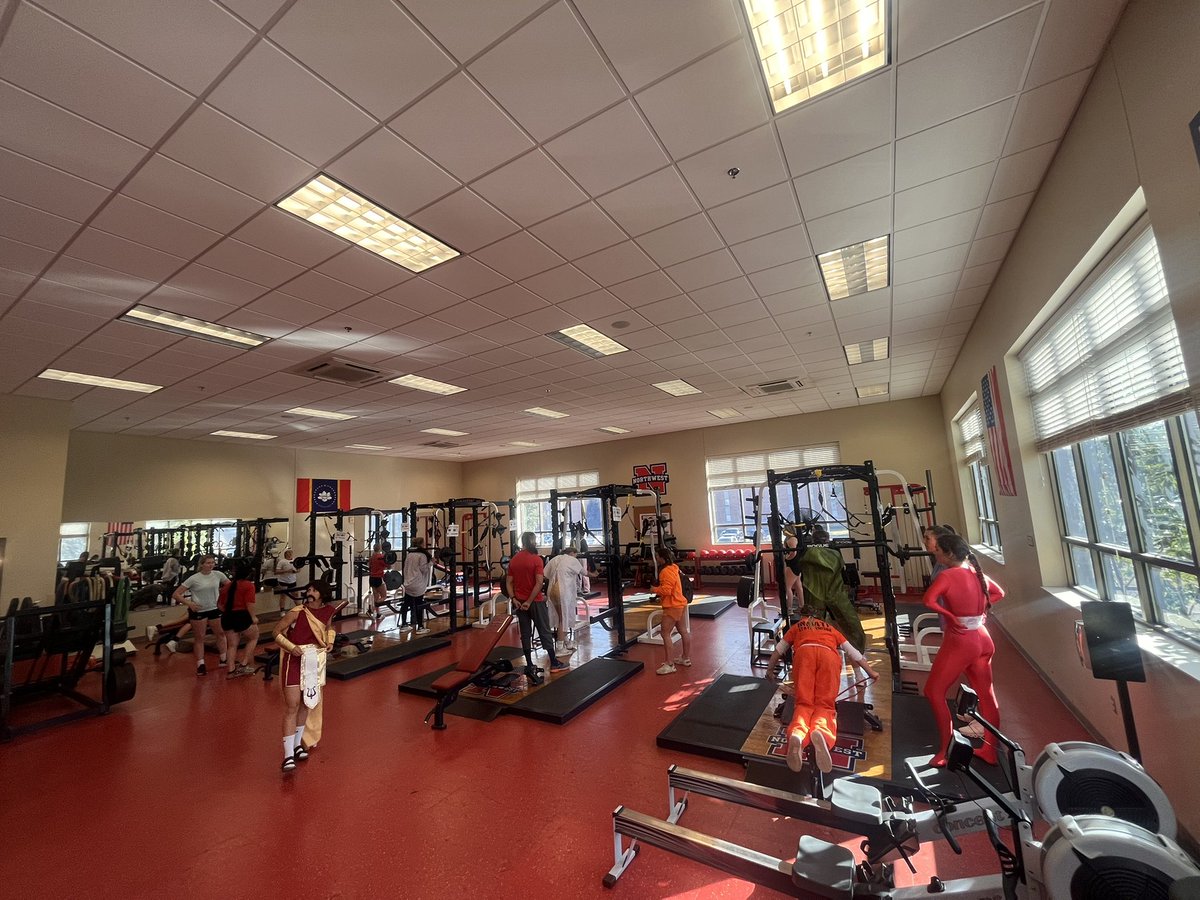 NWCCSoftball's tweet photo. Time to start those 4 day lifting weeks! #gettingstronger https://t.co/v68g5Gttnf