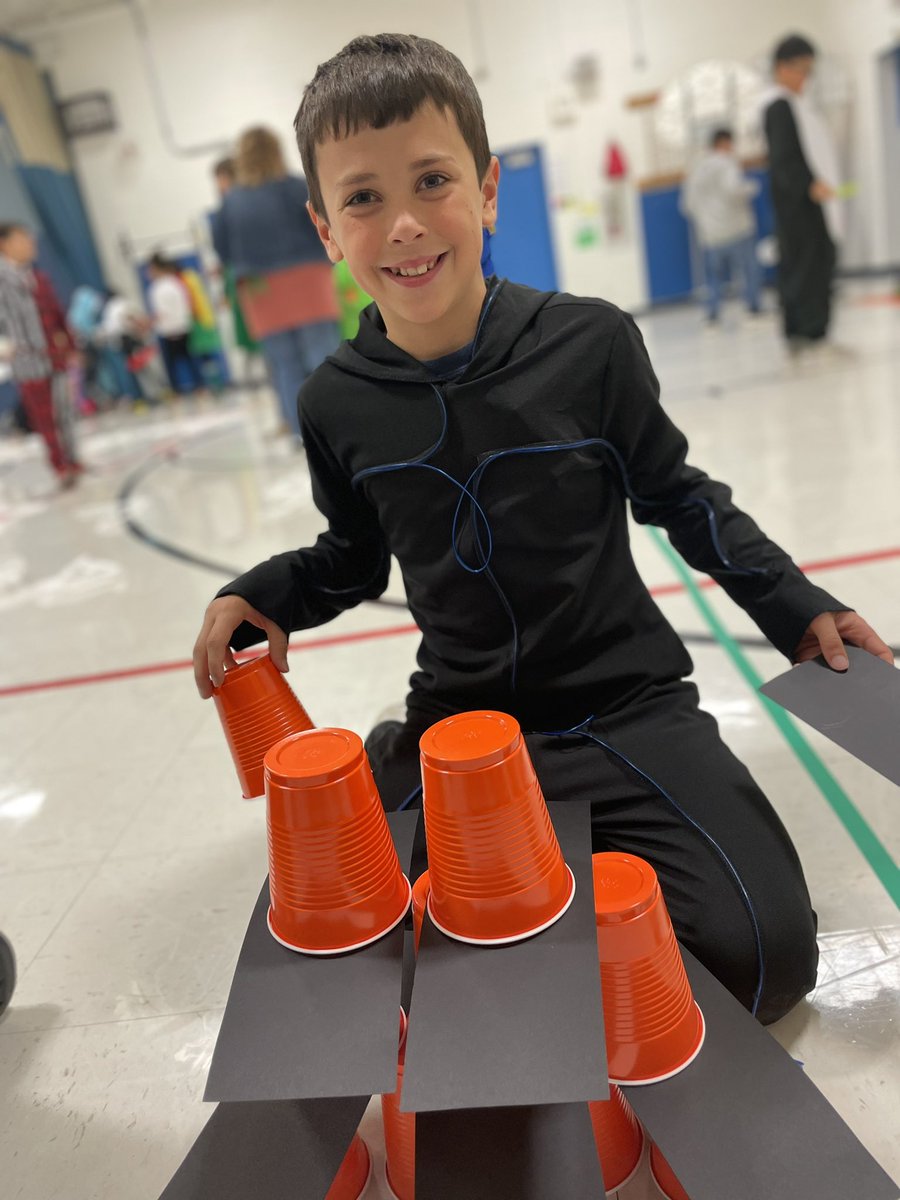 Happy Halloween <a href="/ElemNorthD73/">ElemNorthD73</a> 🎃