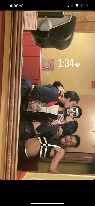 Happy Halloween 👻 https://t.co/GPTPUGtaZJ