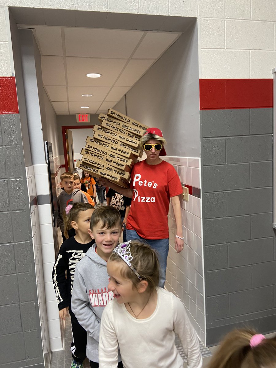 ablaine_cv's tweet photo. Port Dickinson teachers brought the fun this Halloween! @CVCSDWarriors https://t.co/aS960wh0IX