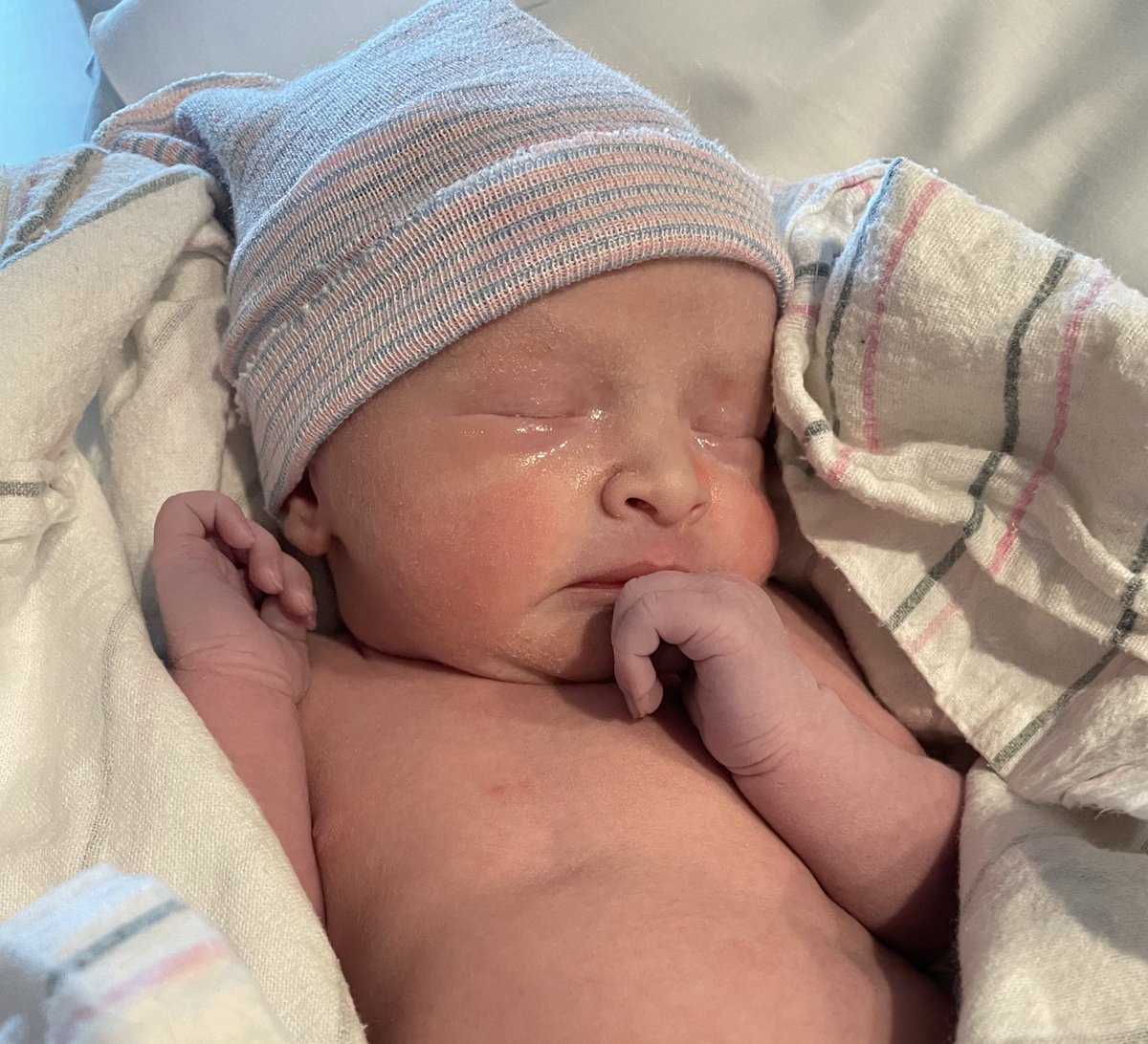 herosnvrdie69's tweet image. I did it