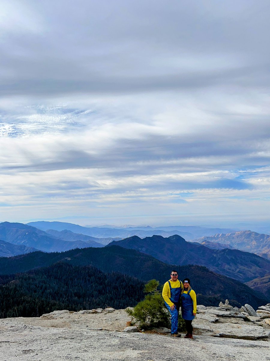 OkwahoOutfitter's tweet photo. A #HalloweenHike in @SequoiaKingsNPS today was in order! 

#HappyHalloween #SequoiaNationalPark #HikeCalifornia #HikingCulture #LittleBaldyTrail https://t.co/9CpxFcm6gh