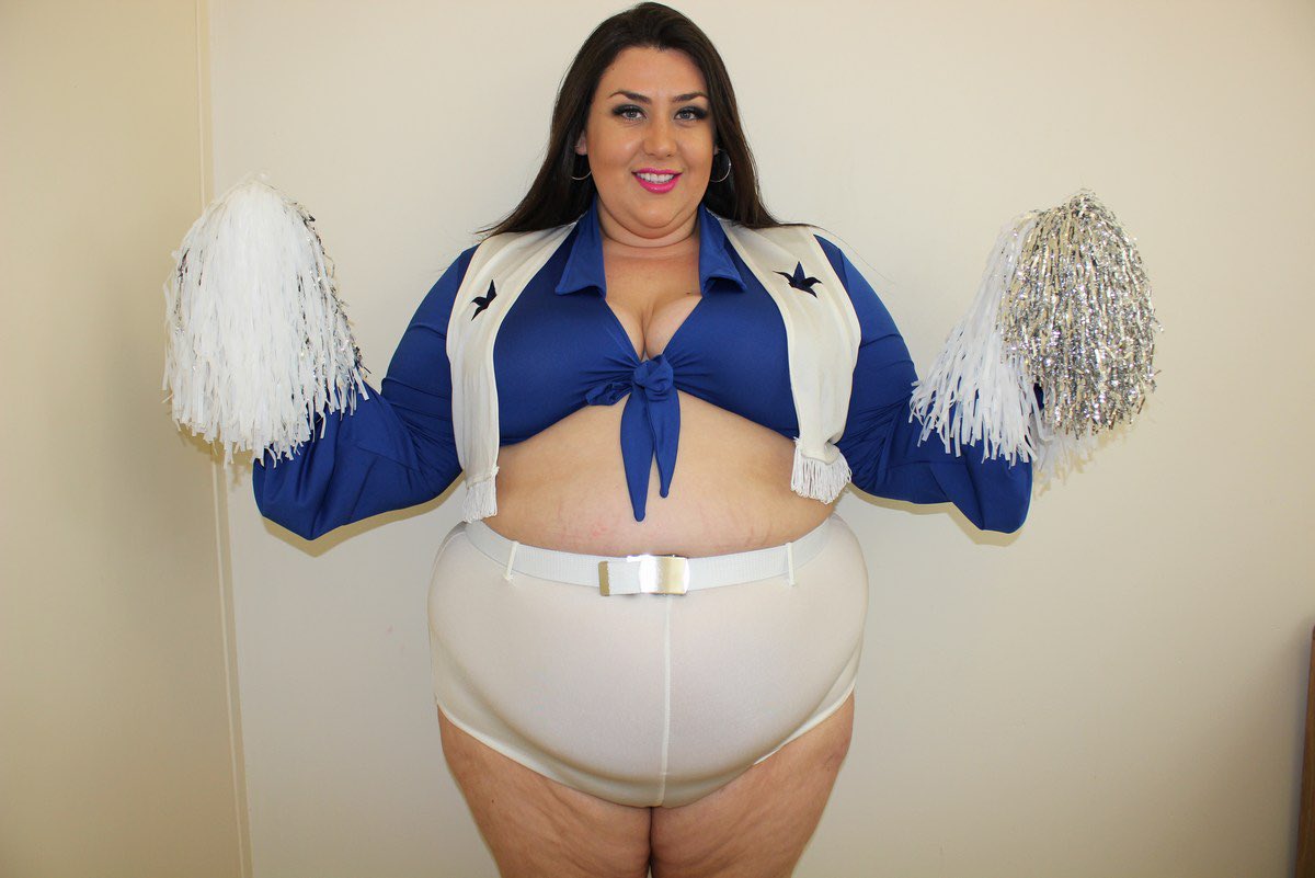 bbwlayla on Twitter "Yeehaw 🤠 everything really is bigger in Texas 😜