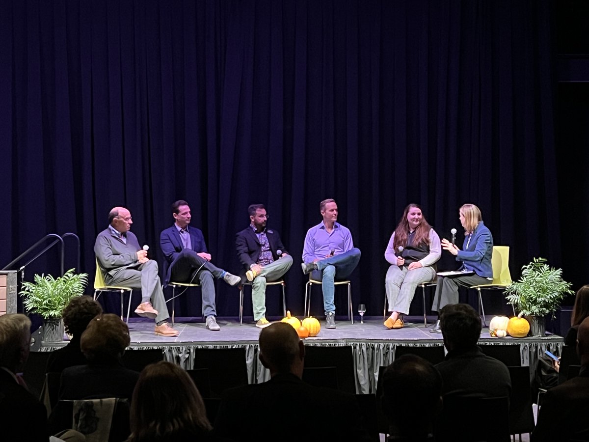 LemelsonMIT's tweet photo. Thank you to everybody who came out to the @FoundryCamb for a panel discussion and screening of Pathways to Invention. A special thank you to our panelists @GVmaltzahn, Nicole Black , Noah Mark, @levimaaia, @MichaelJCima and moderator @karaemiller for the conversation. https://t.co/IKkMeiNzat