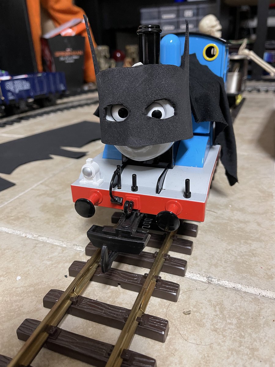 Bat Train #thomas #ThomasTheTankEngine #ThomasandFriends #gscale #Batman #Halloween #Halloween2022