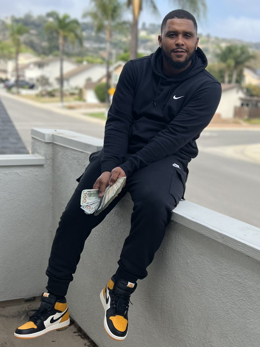 shootaface's tweet photo. They Doubted Me. But I Never Once Doubted Myself 💪🏾 I’m Up ‼️🤞🏾 https://t.co/RABJtqv9Er