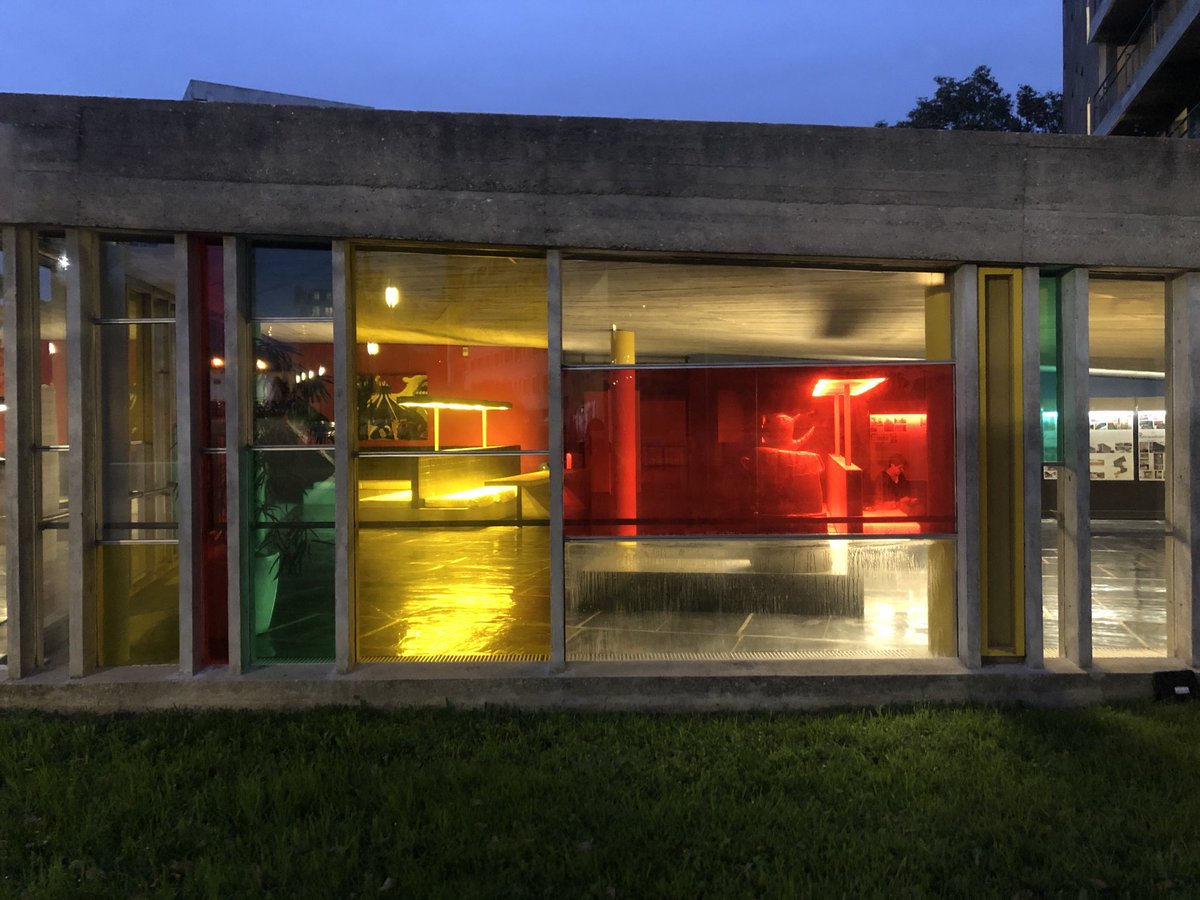 AstridBrobecker's tweet photo. Sublime maison du #bresil par #lecorbusier à #citeuniversitaire https://t.co/xneZbFaj0t