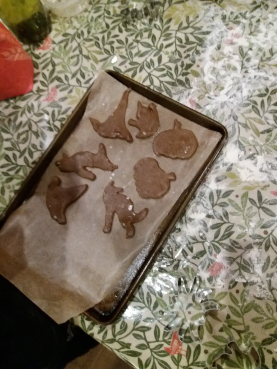 CollPatchells's tweet image. Great fun doing some Halloween baking! Results to follow (Fingers crossed...). #distinctlyglenalmond