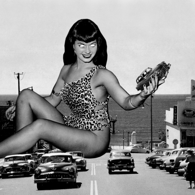 🙀 Beware of big bad Bettie tonight! 🖤 Happy Halloween, y’all! 🎃👻🧡

✨ Artist unknown ✨

#bettiepage #halloween