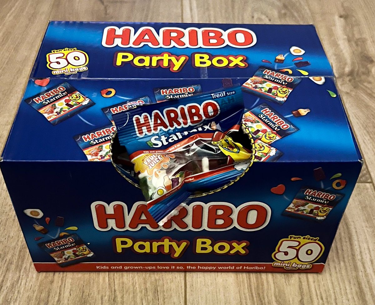 #Halloween update 🎃 Trick or treaters - 0 Bags of Haribo for me - 50