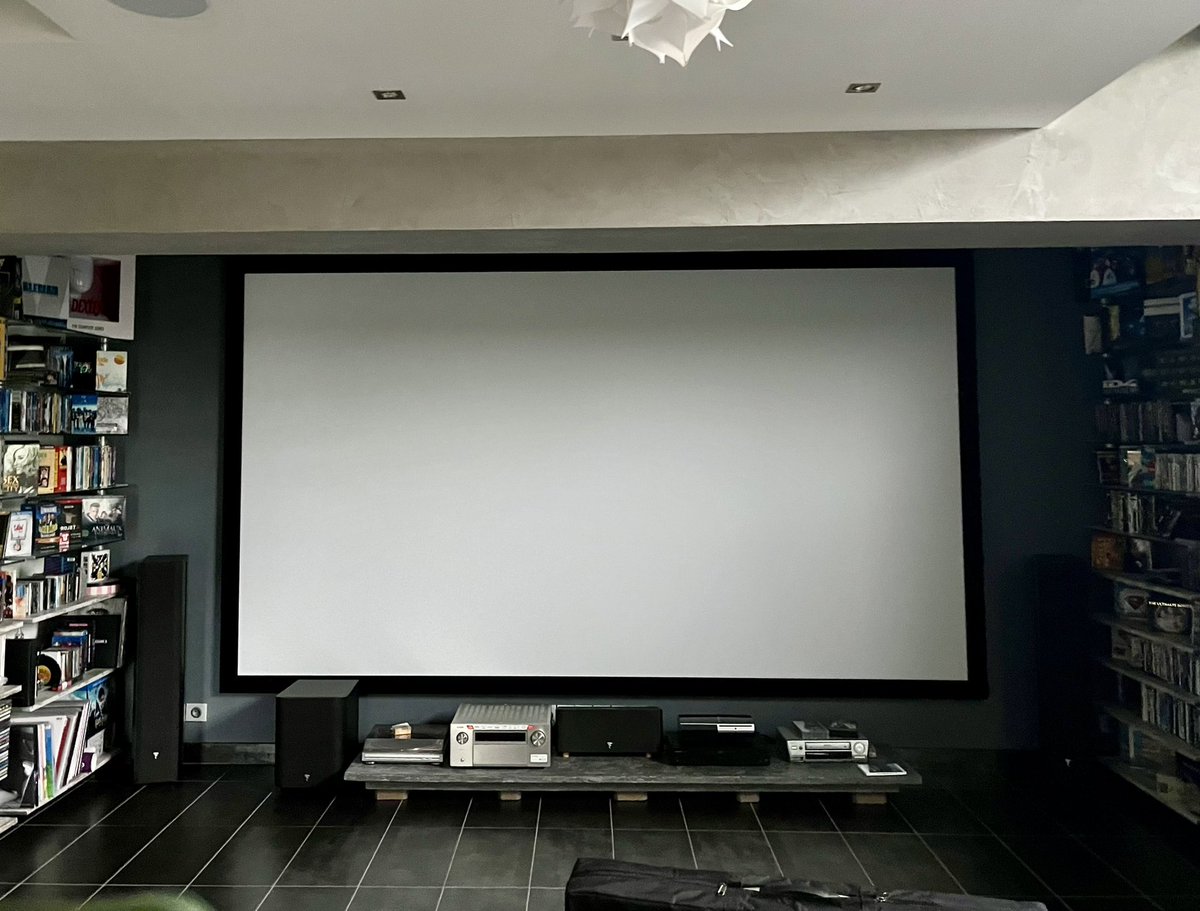 Homecalibrate's tweet photo. Calibrage projecteur DLA-N5 en salle de vie !👍
Calibrage sur une base de 3m50 en 16/9📊
Pour tout renseignements sur nos services : calibrage.ecran@gmail.com
L'équipe HC Calibrage
#pva #jvc #jvcprojector #n5 #professionalvideoalliance #isf #murideo #jeti #klein https://t.co/Z3lBQU4PsX
