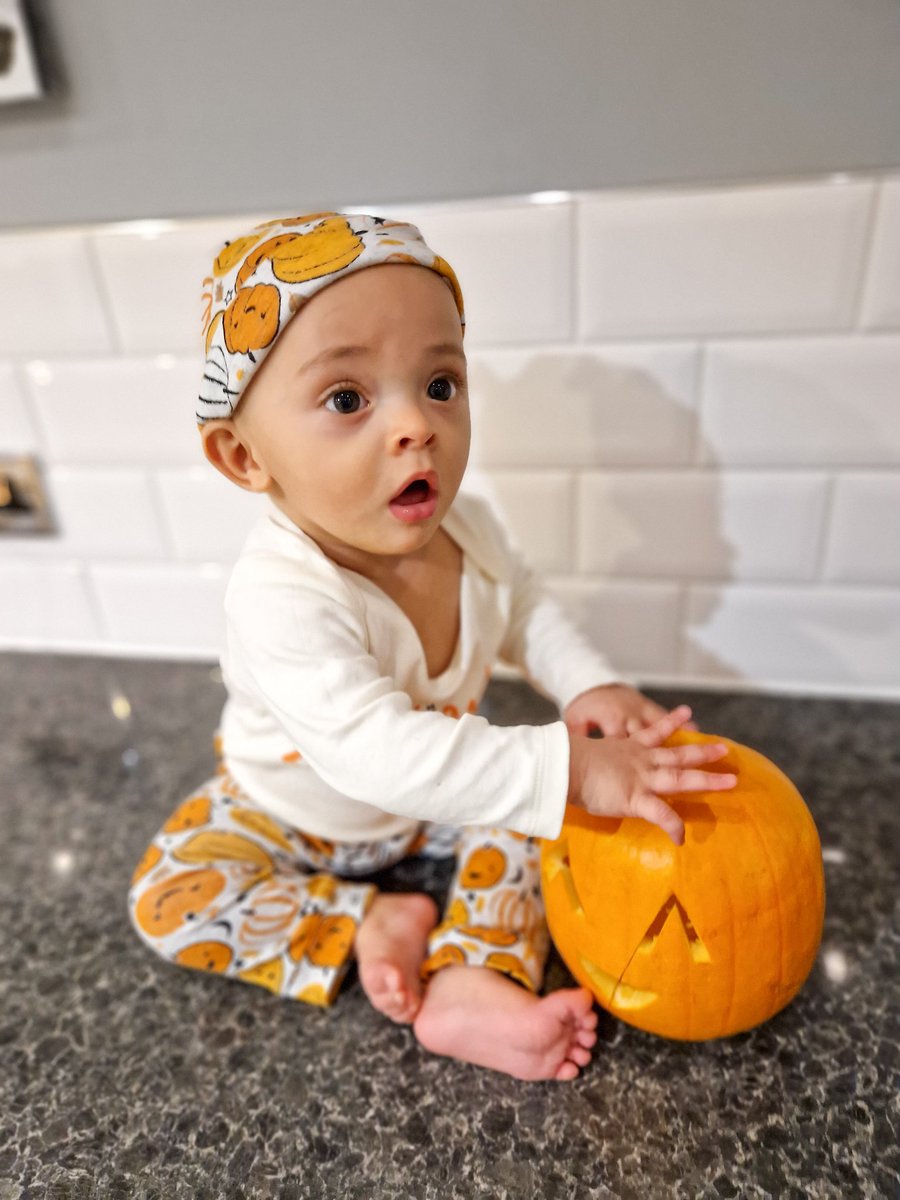 Happy Halloween from my little pumpkin 🎃