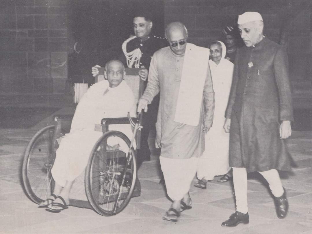 Jawaharlal Nehru with C. Rajgopalachari and Sardar Vallabhbhai Patel.