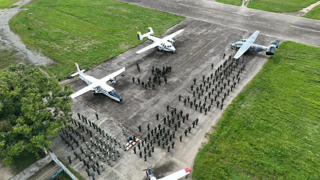 🇻🇪¡Ninguna bota extranjera en suelo venezolano! La fuerza avasallante de un soldado patriota, no se limita ante ninguna circunstancia, somos el arma inmortal de la patria, la Fuerza Bolivariana que a lo largo de la historia ha aplastado al enemigo invasor.