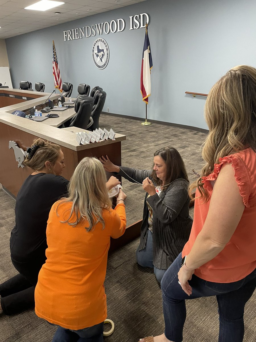 Lauren Ambeau tweet media