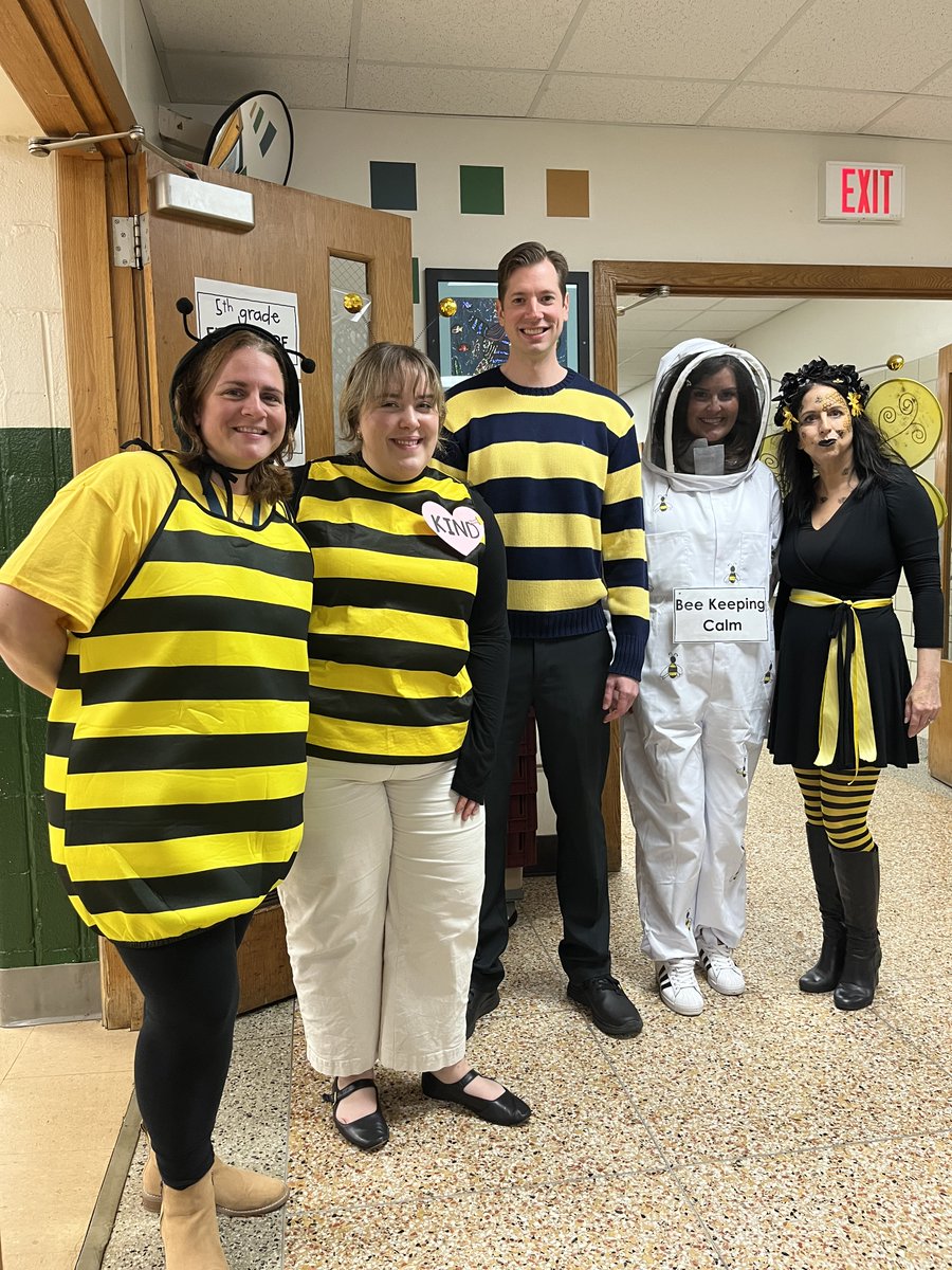 Ogden Panthers had a spooky Halloween today! Stay safe :)