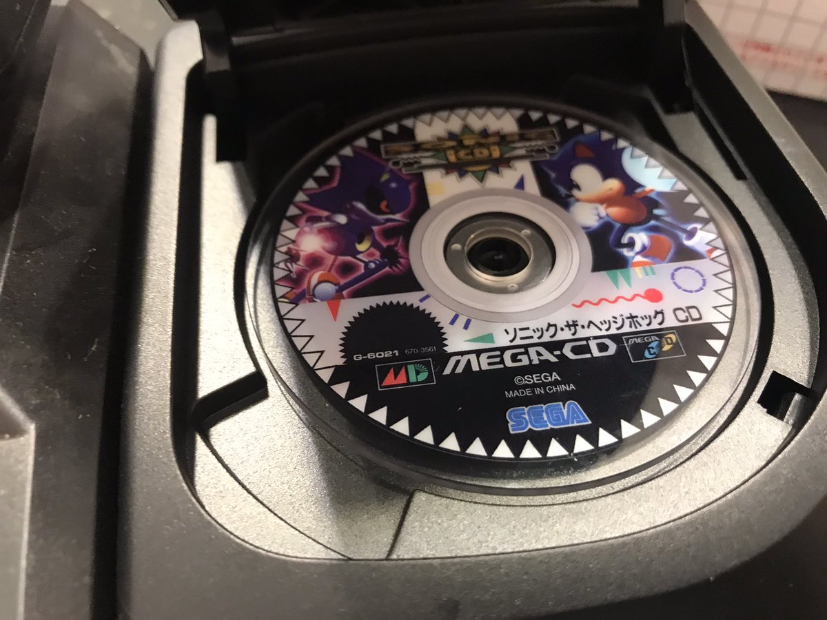k_yen_team's tweet photo. Cette génération de fou, le combo de la mort!!!! Au menu, La #Megadrive1mini avec son MegaCd2 et sa MegadriveSuper32x #megadrivetowermini2 https://t.co/4qhFwlEALm