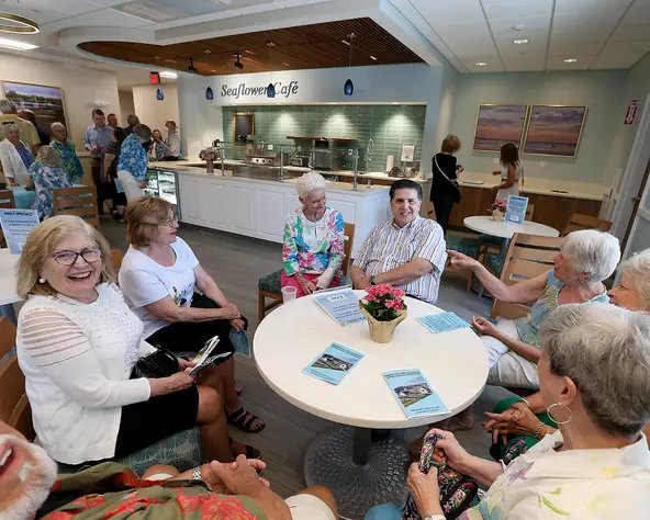 UMass Gerontology (@gerontologyumb) on Twitter photo šHappy #10 to <a href="/CSDRA_UMB/">CSDRA @ UMB</a>! The center helps MA communities understand older residents' needs while also giving our gerontology students experience with applied research & public service. Founder Jan Mutchler and director <a href="/caitlin0513/">Caitlin Coyle</a> look back & forward.
blogs.umb.edu/gerontologyins⦠šHappy #10 to <a href="/CSDRA_UMB/">CSDRA @ UMB</a>! The center helps MA communities understand older residents' needs while also giving our gerontology students experience with applied research & public service. Founder Jan Mutchler and director <a href="/caitlin0513/">Caitlin Coyle</a> look back & forward.
blogs.umb.edu/gerontologyinsā¦