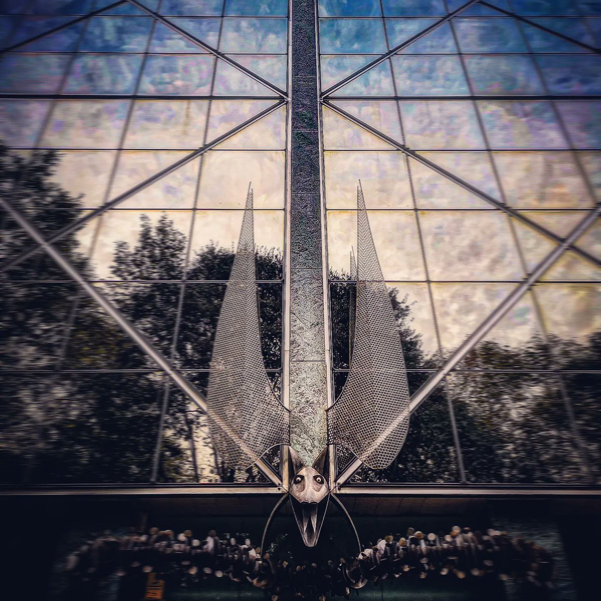 beatbox_20's tweet photo. 👹"Ghosts and goblins come to play on October's final day!"🎃 https://t.co/bx51w9BQ6V