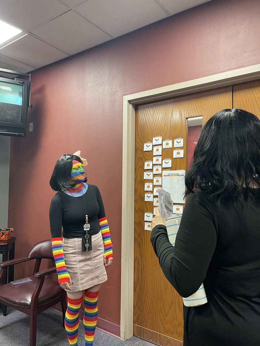 SuncrestElem's tweet photo. We had teachers trick-or-treat in the office this morning! We think it was more treats than tricks because our Suncrest Staff is spooktacular! 🎃👻 https://t.co/mqiMNymn5a