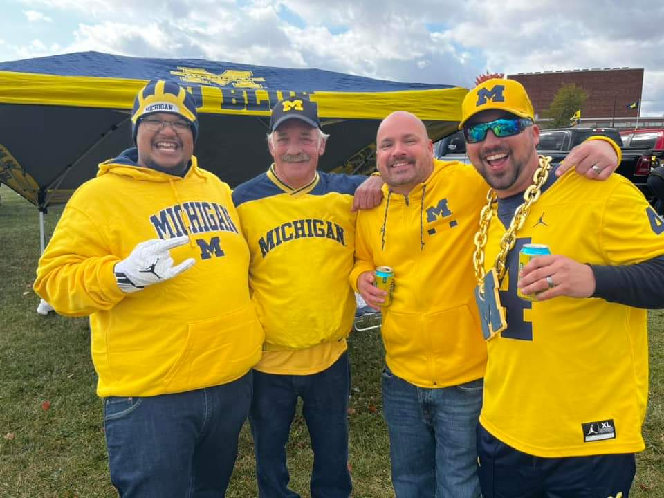 CoryAkaCdub's tweet image. #WolverinesHomeScreen
We definitely need these tickets #GoBlue!