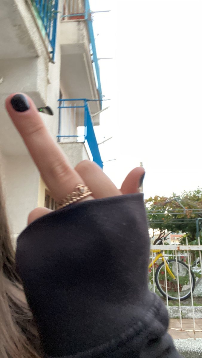 nonsonosweet's tweet photo. dedicatelo a chi volete ;) https://t.co/YQgMbwSHIE