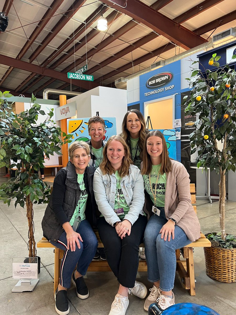 MsKoch5K's tweet photo. This will never get old. So proud of these kids and their hard work! 😍 #BizTown #JuniorAchievement @AnkenyRockCreek https://t.co/pJ5m6WYp8Z