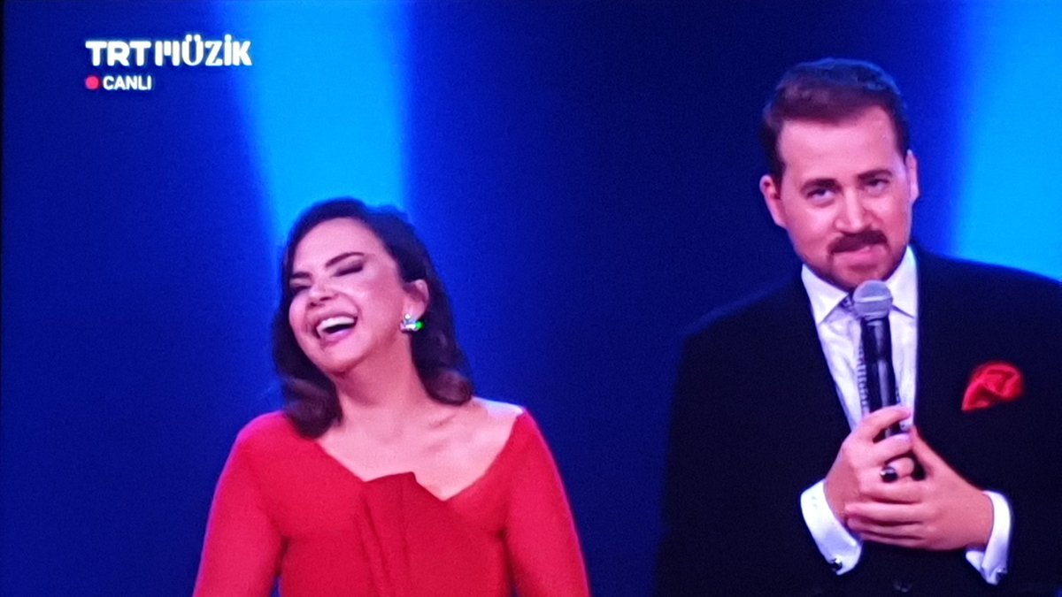 <a href="/Esraicoz/">Esra İçöz</a> <a href="/ihsanguvenc/">İhsan Güvenç</a> Harikaydınız, ihsan hocamla enerjiniz çok yüksekti.  Basarilar dilerim.