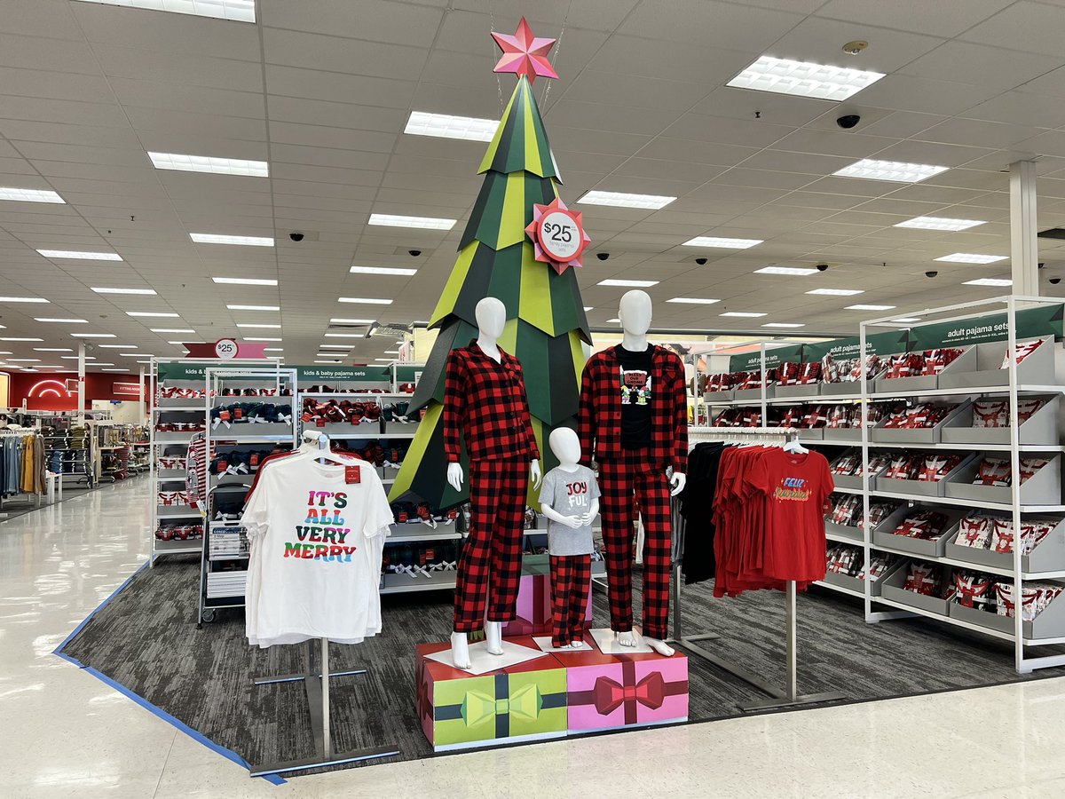 Family sleep set and ready for holiday season #target0919 <a href="/andrewfromtgt/">Andrew Jacob Warren</a> <a href="/rodier98/">Melissa rodier</a> <a href="/Maggiemarty7/">Maggie marty</a> <a href="/AsyaY10/">AsyaY🎯</a> <a href="/MikeV68216791/">Mike V</a>