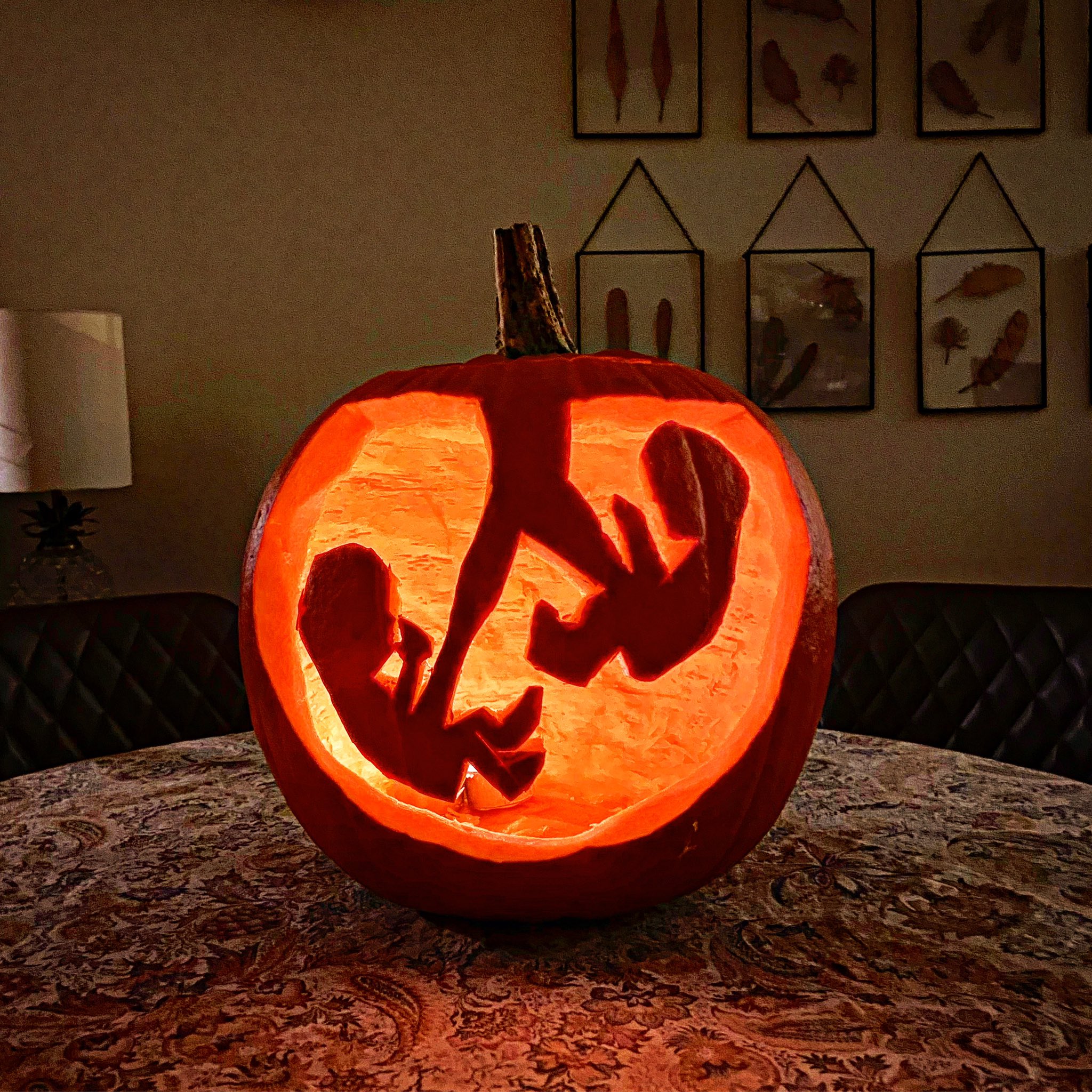 mockingjay-pumpkin-stencil