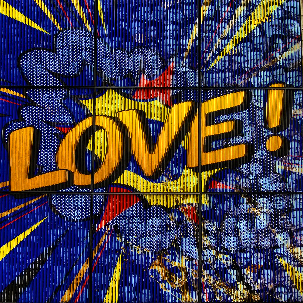 Quinadelart's tweet photo. Para quienes les gusta leerme, el texto completo sobre estas fotos está en IG.
¿Ves alguna cara?
#PatrickRubinstein #PRubinstein #Montmartre #París #Paris #Art #StreetArt #PopArt #Kinetic #ArteCinetico #kineticpopart #opart #oparts #opticalart #modernart #artkinetic #love #amor https://t.co/arEkDGyBGP