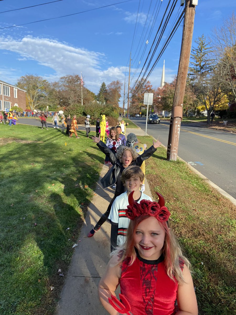 3D had a blast during this morning’s <a href="/HopewellES/">Hopewell Elementary School</a> Halloween Parade! Take a look at all of these cool costumes!