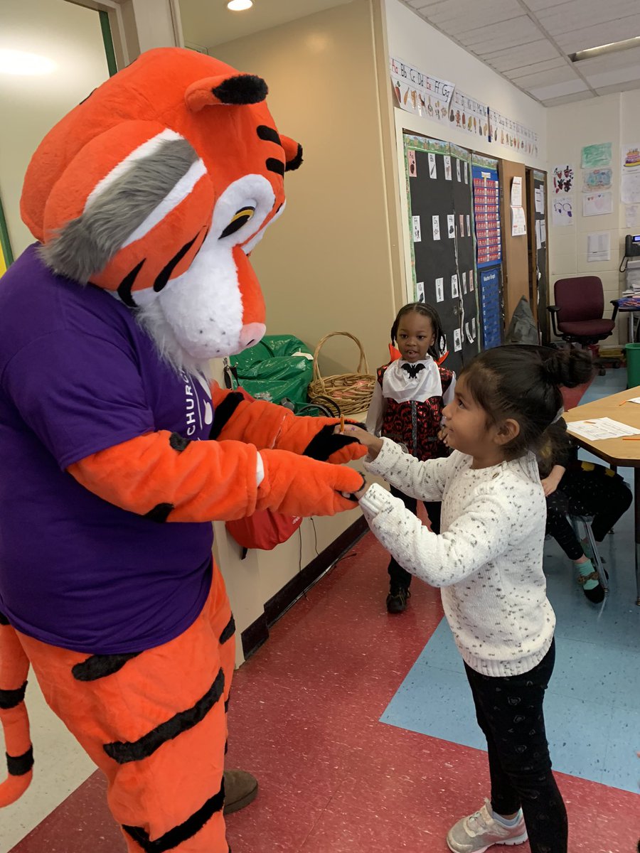 ChurchStreet_WP's tweet image. Our new mascot…Cubby, made an appearance for the first time!!!@CSSWPPTA