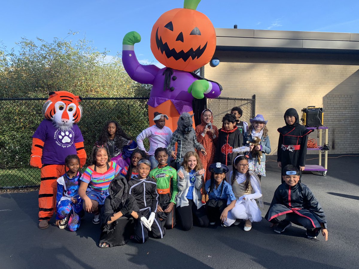 ChurchStreet_WP's tweet image. Our new mascot…Cubby, made an appearance for the first time!!!@CSSWPPTA