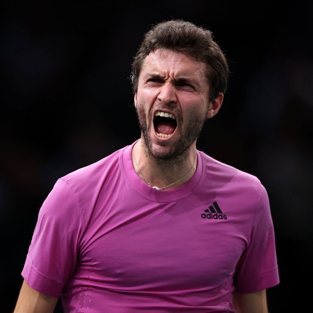 IMMORTEL SIMON 🇲🇫

Mené 6-4, 5-3 et proche de la retraite, le Français élimine l'ancien n°1 Andy Murray (4-6, 7-5, 6-3) en 2h50 pour continuer au #RolexParisMasters 🔥👏