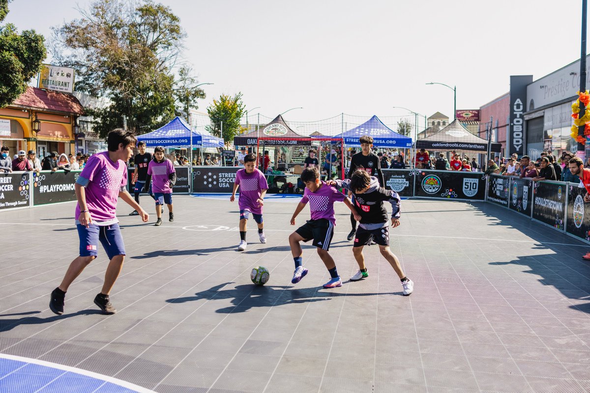 Oakland Roots (@oaklandrootssc) on Twitter photo Honor the ones that come before us.
This year's Día de los Muertos Festival was a special one. There is unity in commUNITY.
Congrats to all the winners, and to everyone who participated in yesterday's <a href="/StreetSoccerUSA/">Street Soccer USA</a> Oakland Cup presented by <a href="/AnthemBC_News/">Anthem Blue Cross of California news</a>.
#ConoceTusRaíces Honor the ones that come before us.
This year's Día de los Muertos Festival was a special one. There is unity in commUNITY.
Congrats to all the winners, and to everyone who participated in yesterday's <a href="/StreetSoccerUSA/">Street Soccer USA</a> Oakland Cup presented by <a href="/AnthemBC_News/">Anthem Blue Cross of California news</a>.
#ConoceTusRaíces
