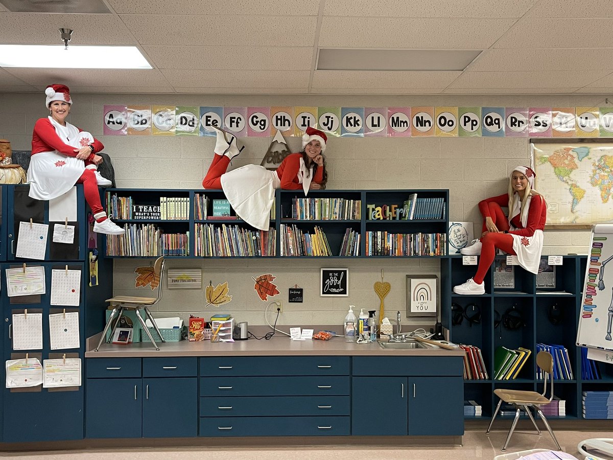 ses_cubs's tweet photo. This years Costume with Cubs was incredible! So many creative, fun and unique costumes from students and teachers! We wish everyone a Happy Halloween. Stay safe and we can’t wait to see you tomorrow for PICTURE day! #costumeswithcubs #dressupdaycontinued #SISfamily https://t.co/Zl5mW1W2mp