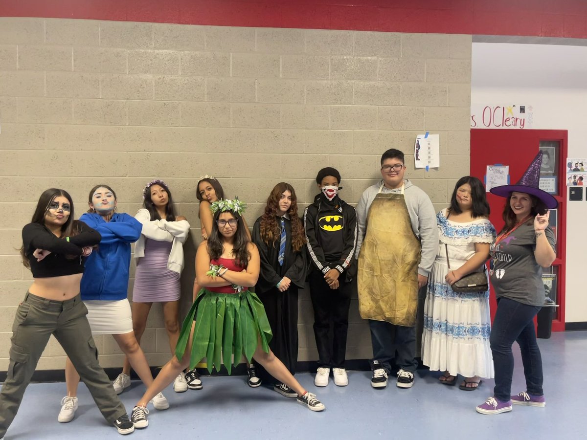 Happy Halloween from Ocleary’s 5th period ! 🎃🧡