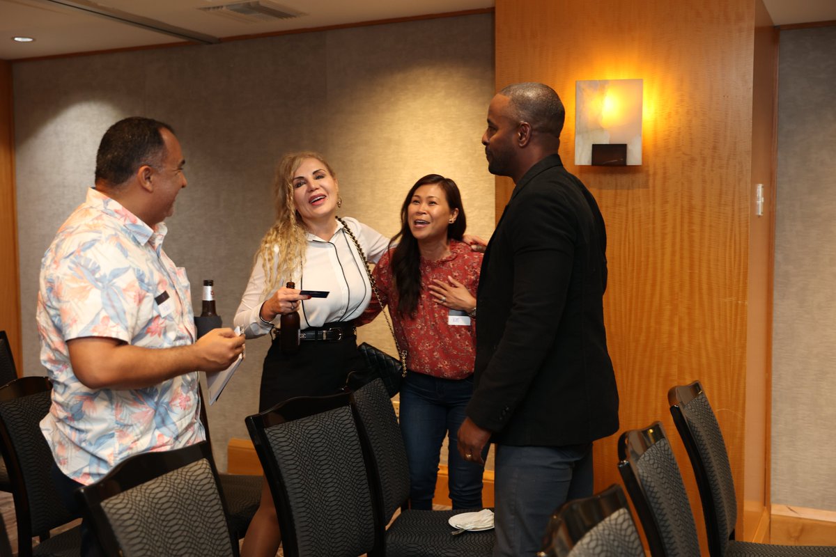 SunWestMortgage's tweet photo. More pics from the exciting Morgan Rocks event in Santa Monica last week.
It was great to see Loan Originators and Realtors amazed with how Morgan™. If you missed it, you can still try Morgan™ first-hand at https://t.co/7DC3NAA5OE.
#sunwestmortgage #morgan #morganrocks #event https://t.co/YR0Sydf6RX