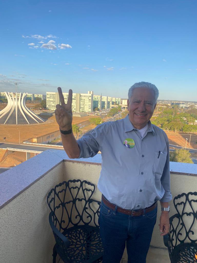 vilmarrochago's tweet photo. O povo falou, tá falado. Viva a democracia! Viva o Brasil! 🇧🇷✨ https://t.co/tYRSu2FwBz